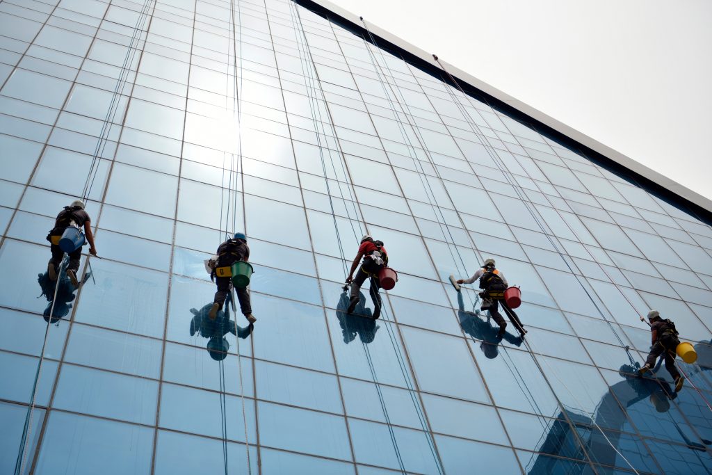 rope access cleaning uae